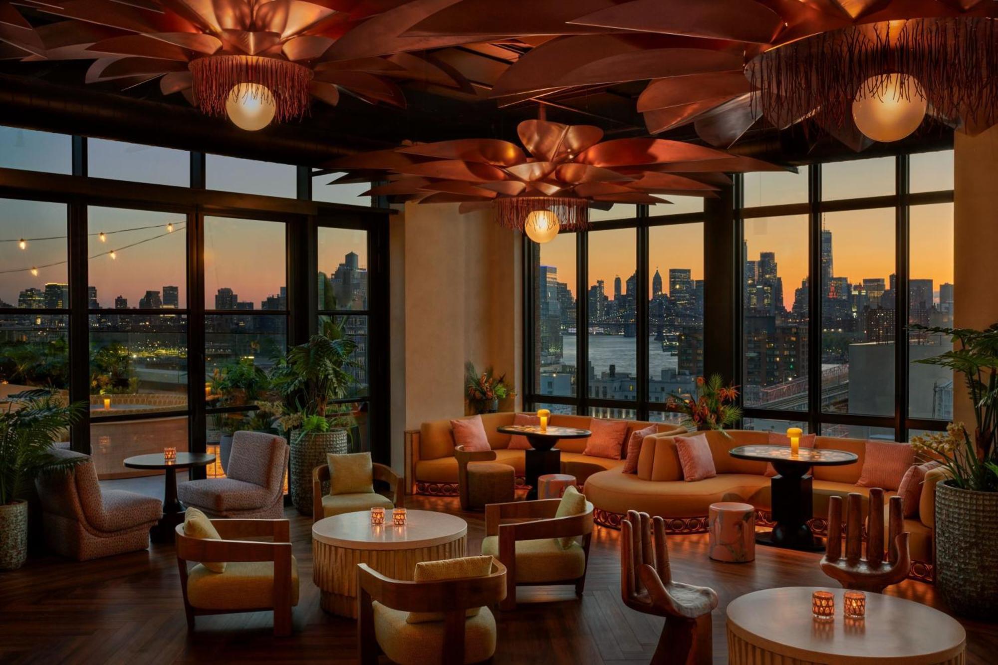 Moxy Brooklyn Williamsburg Hotel New York Exterior photo